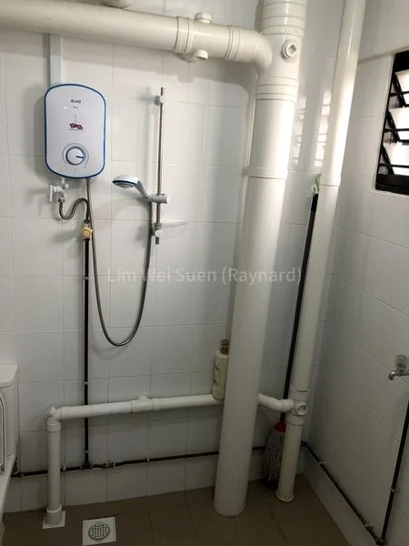 4 Room (4NG) HDB for Rent in  210 Bukit Batok Street 21 - Image 7