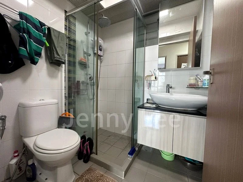 4 Room (4A) HDB for Sale in  678B Punggol Drive - Image 6