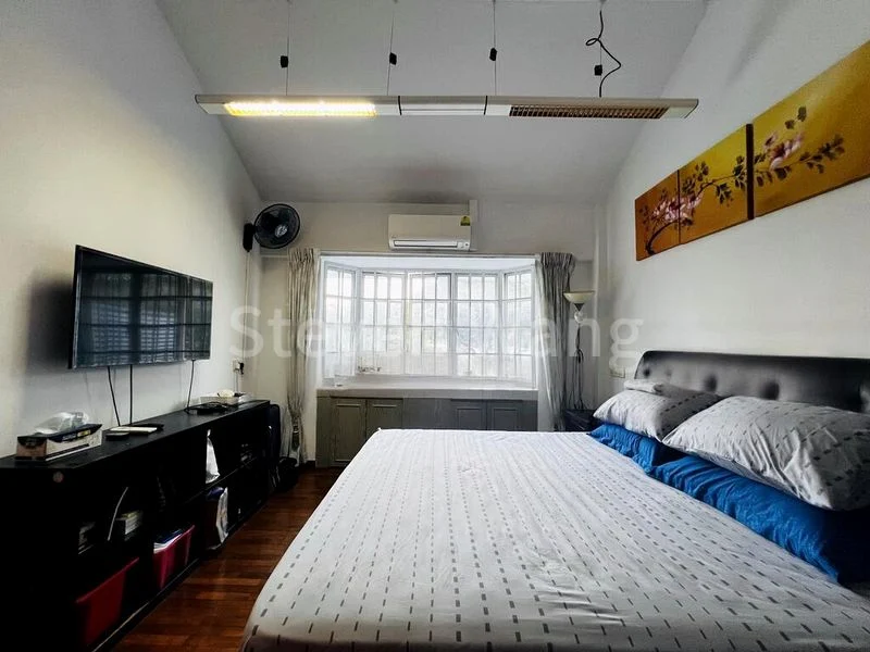 5 Bed Terraced House (Landed) for Rent in  Serangoon Avenue 3 - Image 7