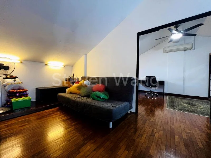 5 Bed Terraced House (Landed) for Rent in  Serangoon Avenue 3 - Image 12