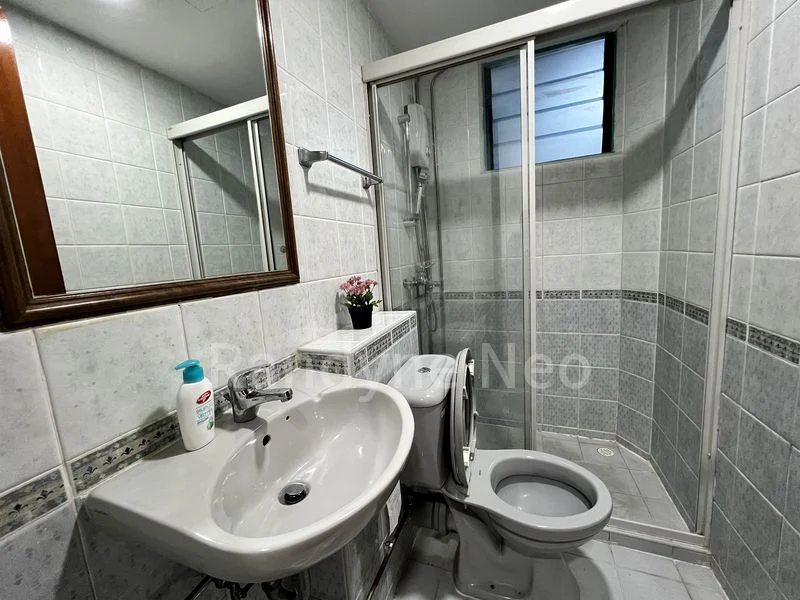 Common Room (Condo) for Rent in  Santa Fe Mansions - Image 5