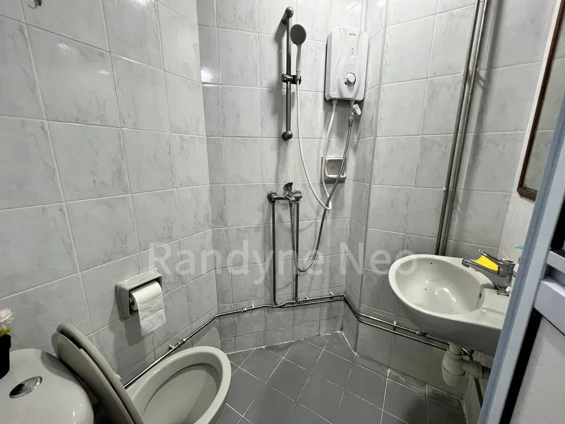 Common Room (Condo) for Rent in  Santa Fe Mansions - Image 12