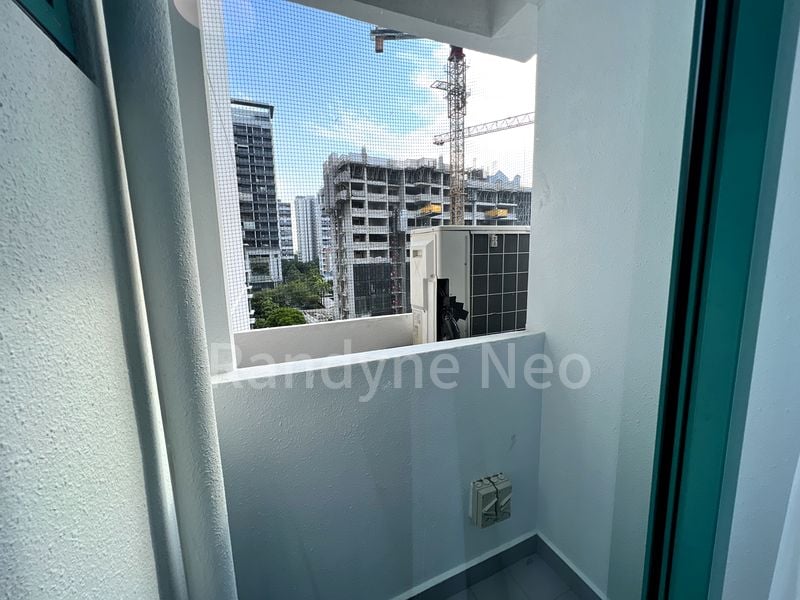 Common Room (Condo) for Rent in  Santa Fe Mansions - Image 4