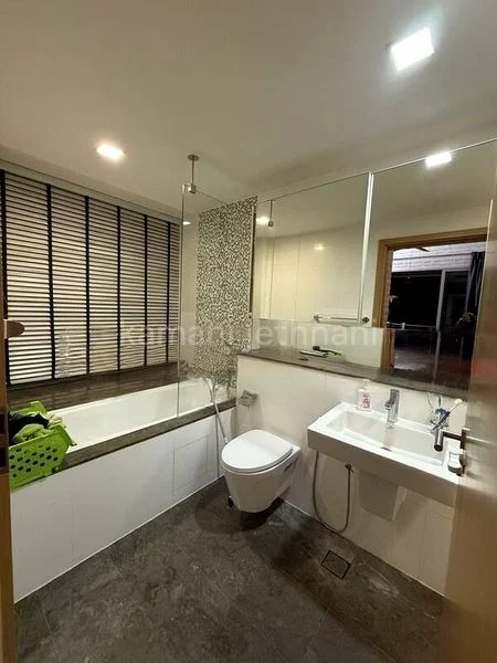 5 Bed Condo for Rent in  Livia - Image 4