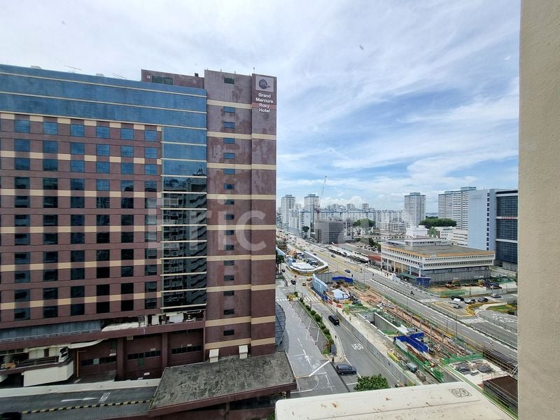 4 Bed Apartment (Condo) for Rent in  Parkway View - Image 17