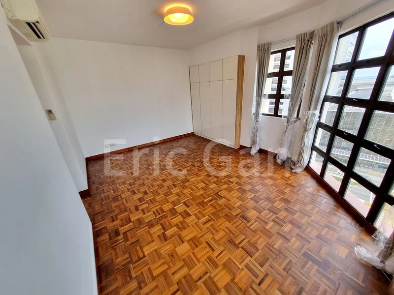 4 Bed Apartment (Condo) for Rent in  Parkway View - Image 10