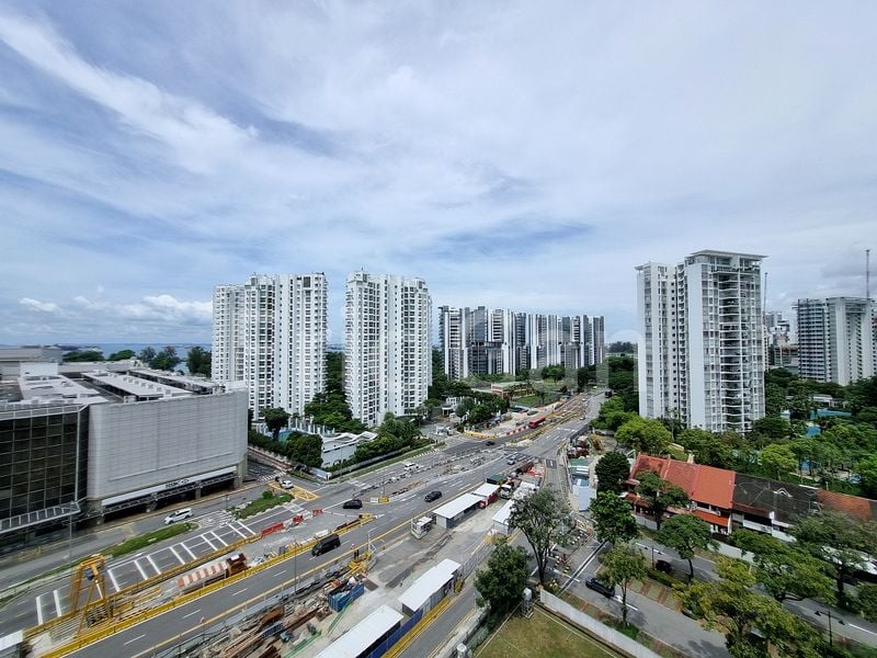 4 Bed Apartment (Condo) for Rent in  Parkway View - Image 4