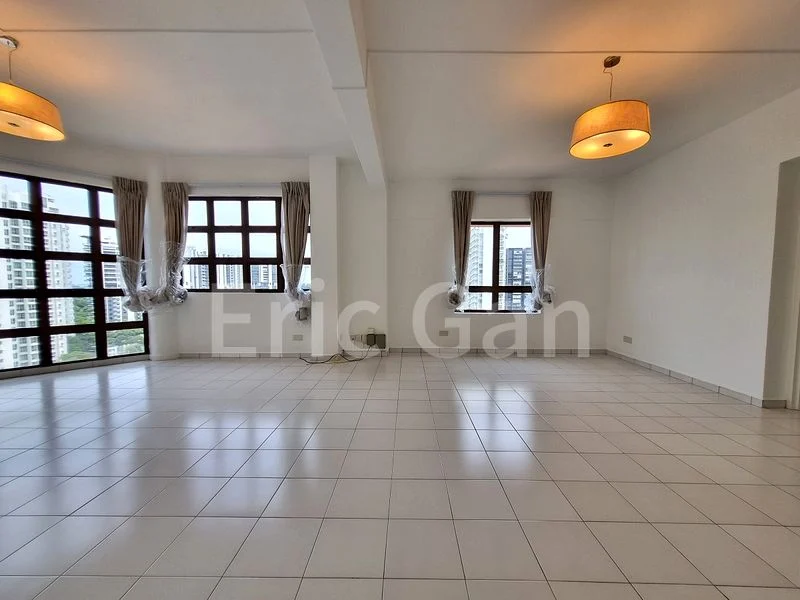 4 Bed Apartment (Condo) for Rent in  Parkway View - Image 2