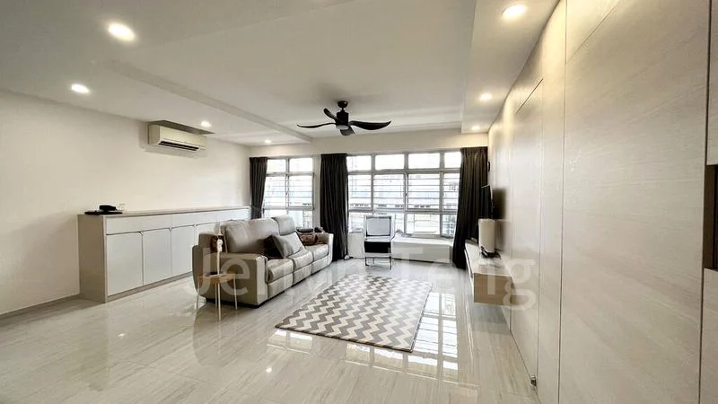 5 Room (5I) HDB for Rent in 440B Bukit Batok West Avenue 8 - Image 7