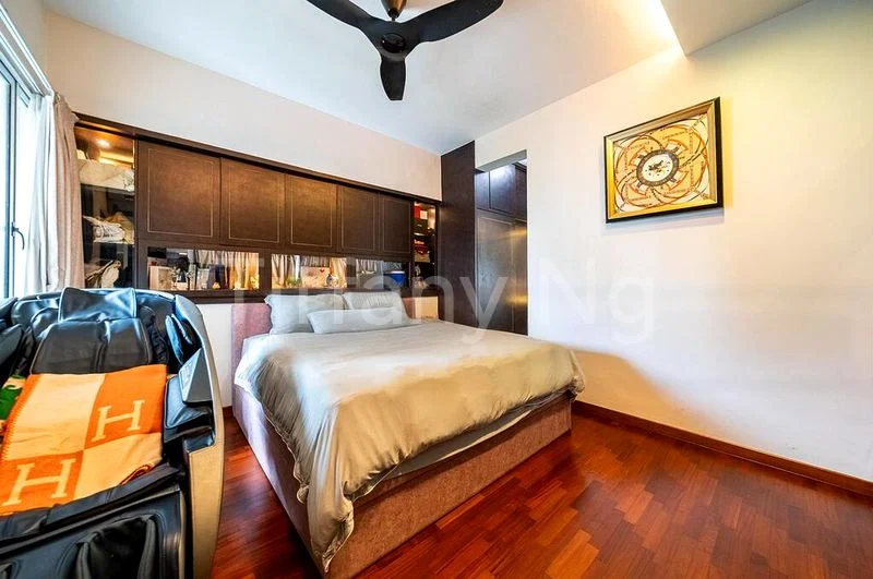 3 Bed Condo for Sale in  Pasadena - Image 8