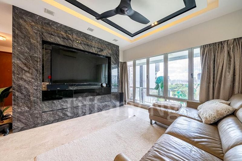 3 Bed Condo for Sale in  Pasadena - Image 14