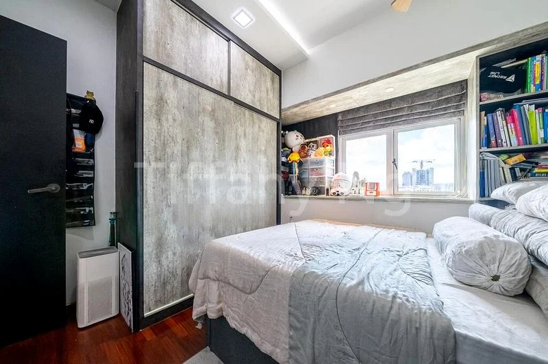 3 Bed Condo for Sale in  Pasadena - Image 5