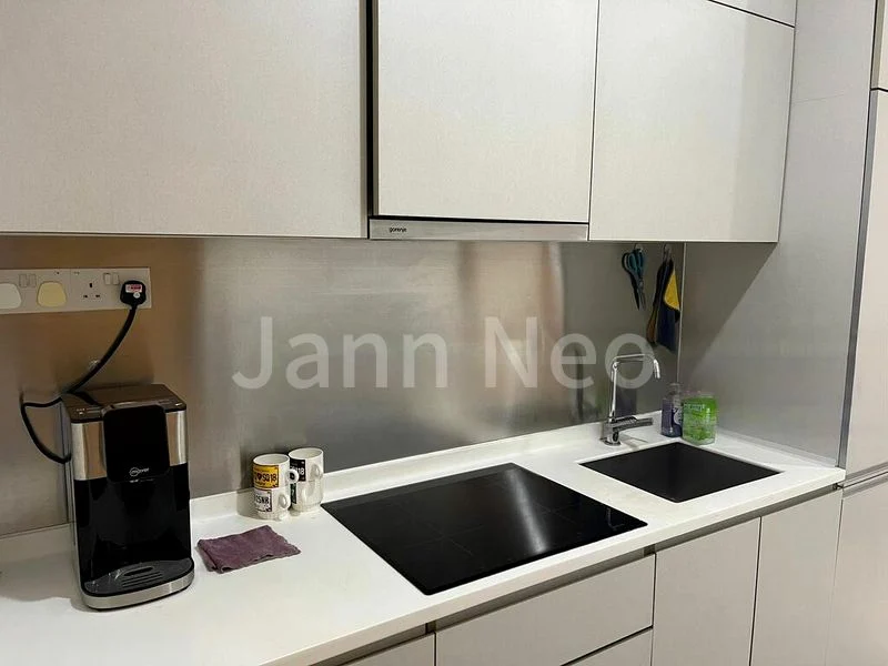 2 Bed Condo for Rent in  The Midtown - Image 6