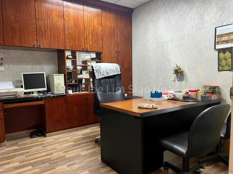 Office for Sale: Textile Centre - Image 13