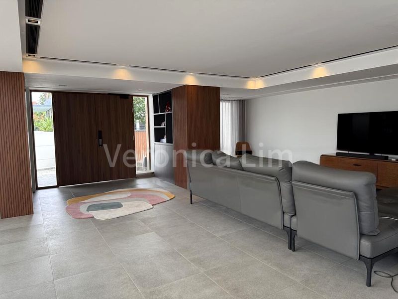 4 Bed Semi-Detached House (Landed) for Sale in Lucky Court - Image 15