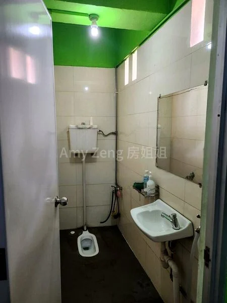 Shop / Shophouse for Rent: Shophouse For Rent on Little India Street - Image 4