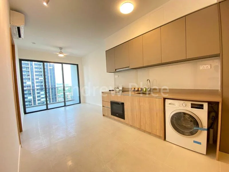 2 Bed Condo for Sale in  Twin VEW - Image 2