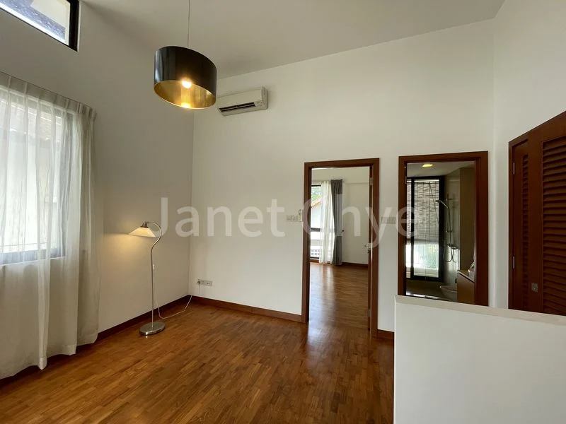 5+1 Bed Semi-Detached House (Landed) for Rent in  Bukit Villas - Image 7