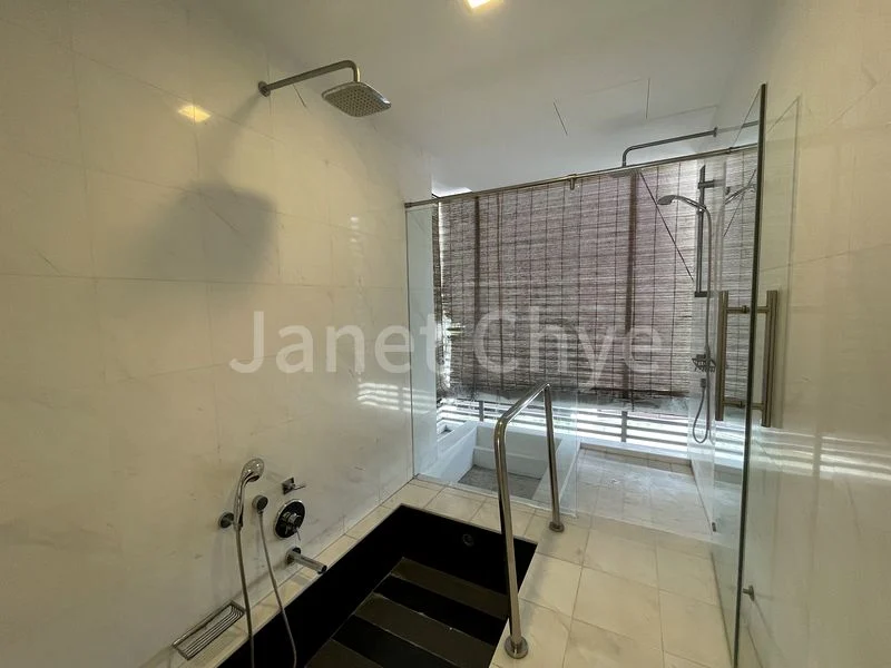 5+1 Bed Semi-Detached House (Landed) for Rent in  Bukit Villas - Image 19