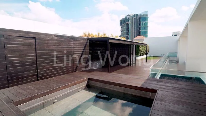 5 Bed Apartment (Condo) for Sale in  Three Three Robin - Image 1