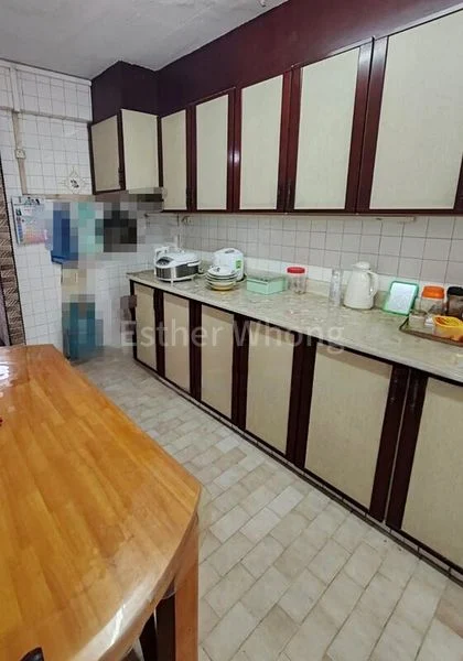 4 Room (4NG) HDB for Rent in  101 Woodlands Street 13 - Image 12