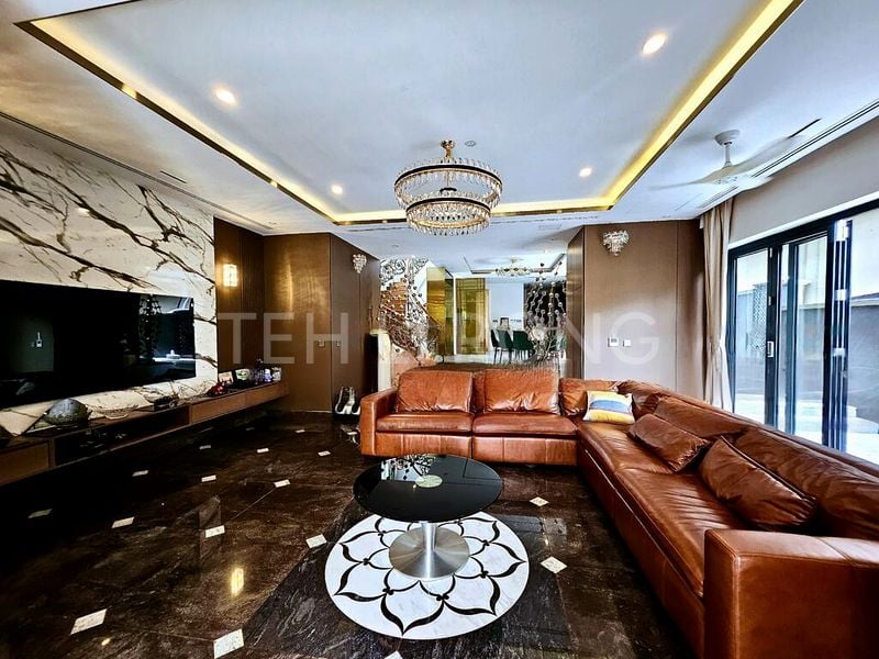 8 Bed Bungalow (Landed) for Sale in  Picardy Gardens - Image 15