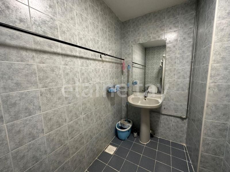 3 Bed Apartment (Condo) for Sale in  Wing Fong Mansions - Image 12