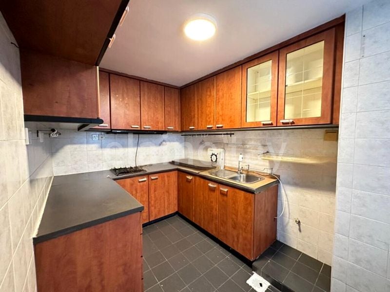 3 Bed Apartment (Condo) for Sale in  Wing Fong Mansions - Image 17