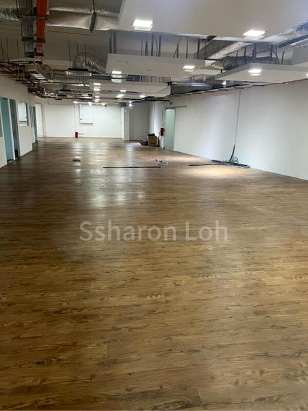 Light Industrial (B1) for Rent: Bryton House - Image 5