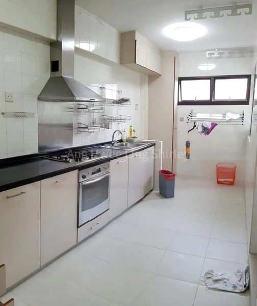 5 Room (5I) HDB for Rent in  323C Sengkang East Way - Image 6