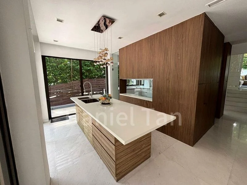 6 Bed Bungalow (Landed) for Rent in  King's Terrace - Image 17