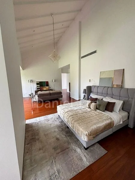 6 Bed Bungalow (Landed) for Rent in  King's Terrace - Image 12