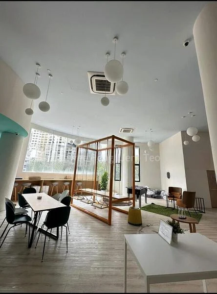 Light Industrial (B1) for Rent: BS Centre - Image 12