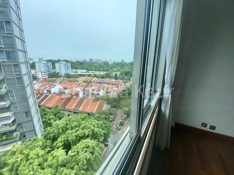 3 Bed Condo for Rent in  Hullet Rise - Image 13