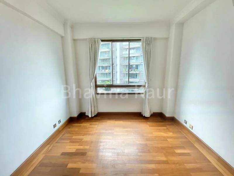 3 Bed Condo for Rent in  Hullet Rise - Image 9