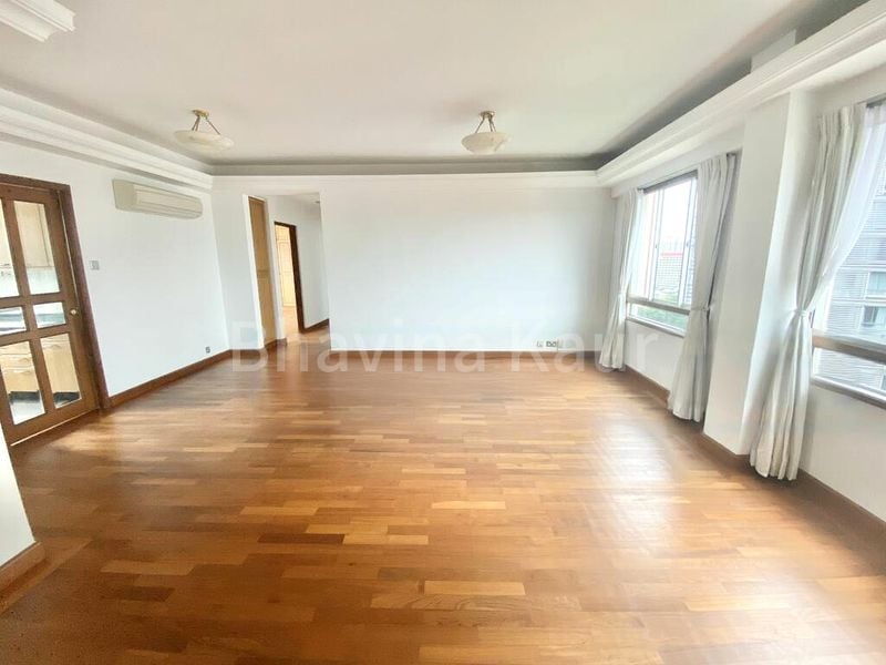 3 Bed Condo for Rent in  Hullet Rise - Image 5