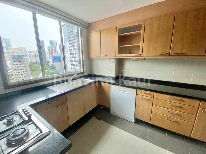3 Bed Condo for Rent in  Hullet Rise - Image 11