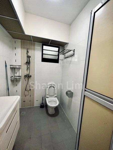 Common Room (HDB) for Rent in  932A Hougang Avenue 9 - Image 3