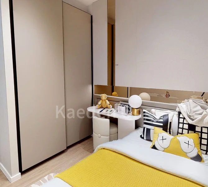 5 Bed Executive Condo for Sale in Altura - Image 9