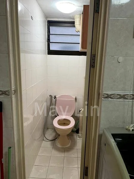 3 Room (3I) HDB for Rent in  154 Mei Ling Street - Image 3