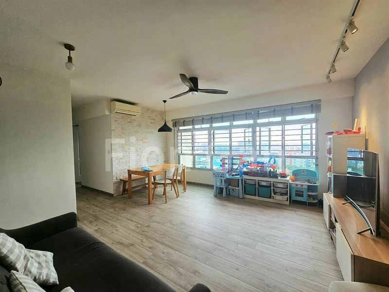 4 Room (4A) HDB for Sale in 292C Bukit Batok East Avenue 6 - Image 4