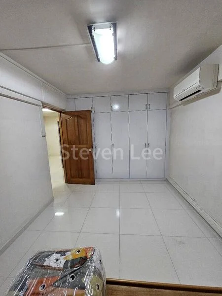 3 Room (3A) HDB for Rent in  354 Clementi Avenue 2 - Image 6