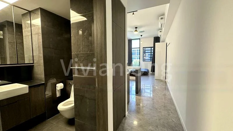 Master Room (Condo) for Rent in  The M - Image 4