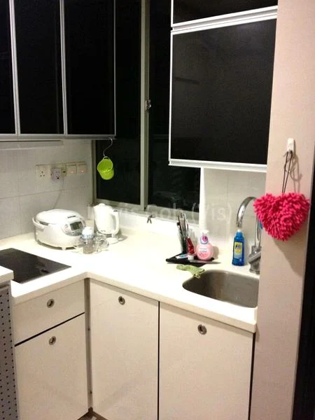 1 Bed Apartment (Condo) for Rent in  Tyrwhitt 139 - Image 2