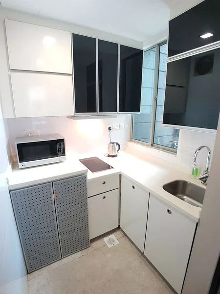 1 Bed Apartment (Condo) for Rent in  Tyrwhitt 139 - Image 7