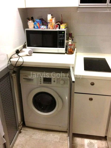 1 Bed Apartment (Condo) for Rent in  Tyrwhitt 139 - Image 3