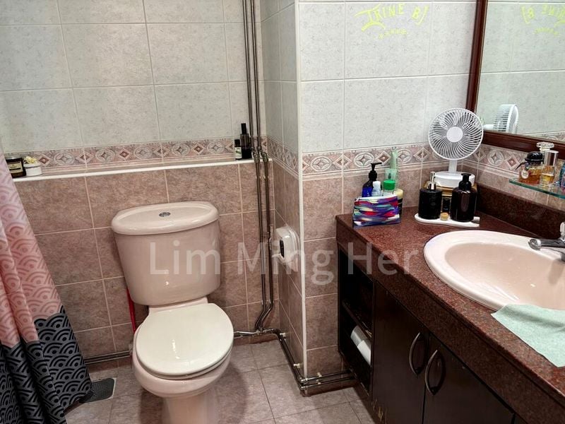 3 Bed Condo for Sale in  Ballota Park Condominium - Image 7