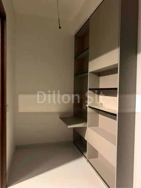 1 Bed Condo for Sale in  Holland Grove Road - Image 6