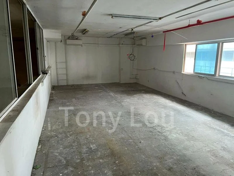 Light Industrial (B1) for Rent: North Link Building - Image 4