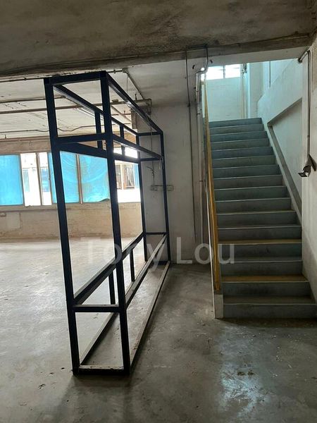 Light Industrial (B1) for Rent: North Link Building - Image 5